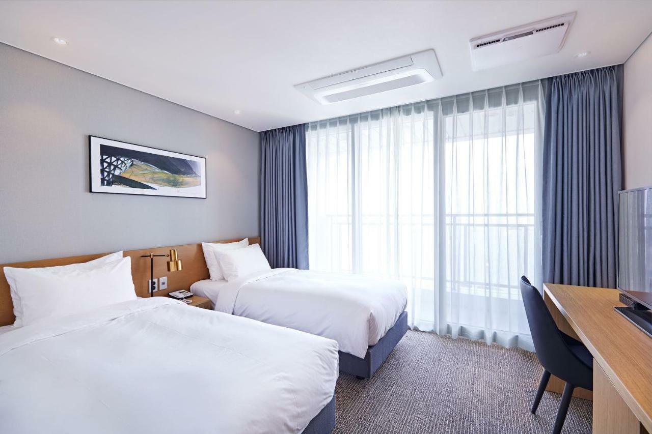 Lavi De Atlan Hotel Busan Buitenkant foto